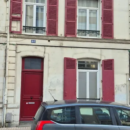 アパート Le Parisien