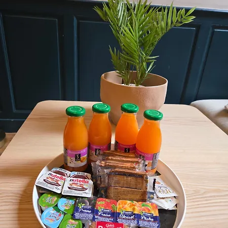 Le Parisien アパート